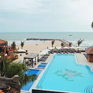 4* Semesteranläggning (resort) Poshanu Boutique
