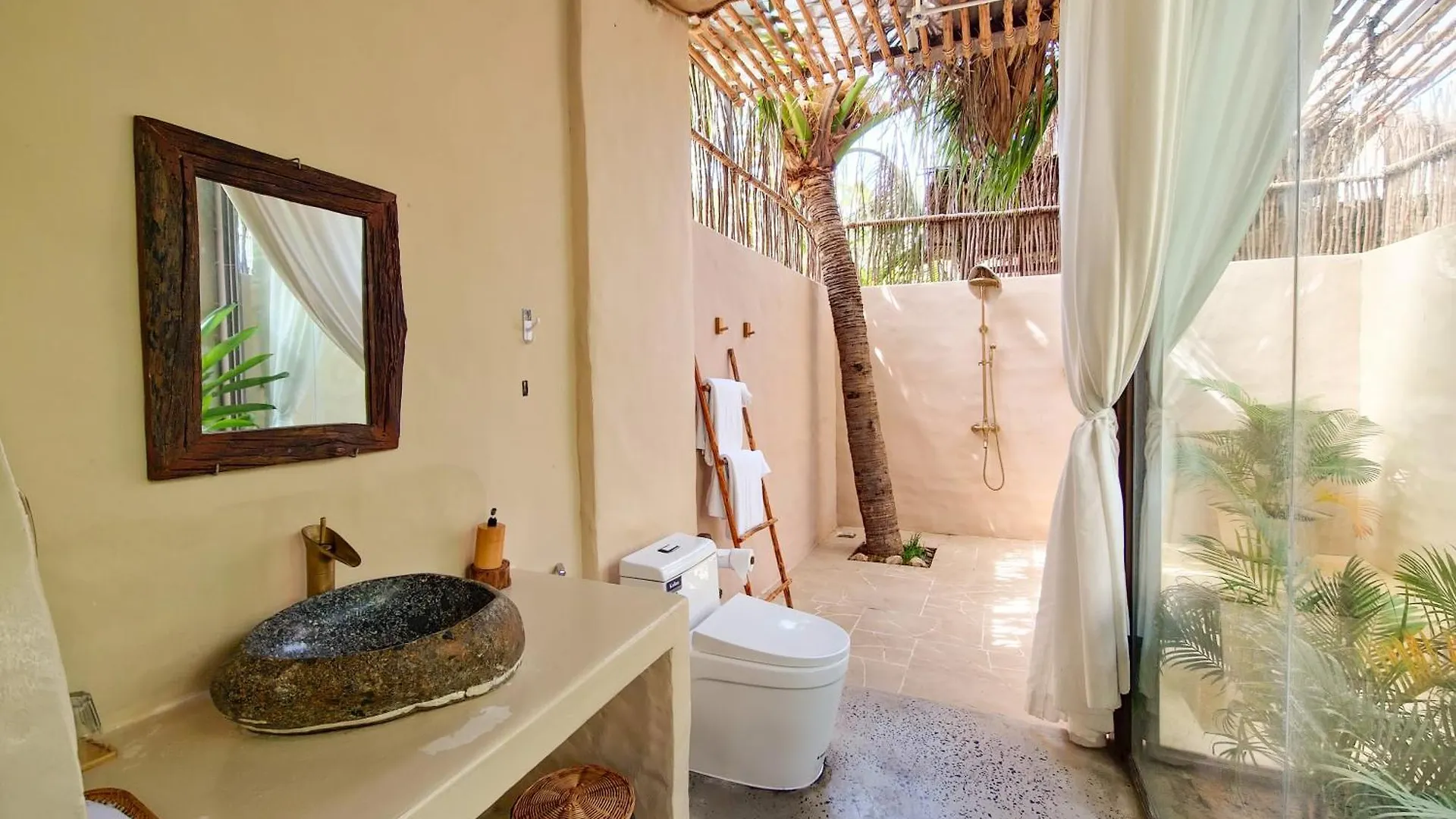 Hotel Red Sands Mui Ne Phan Thiết