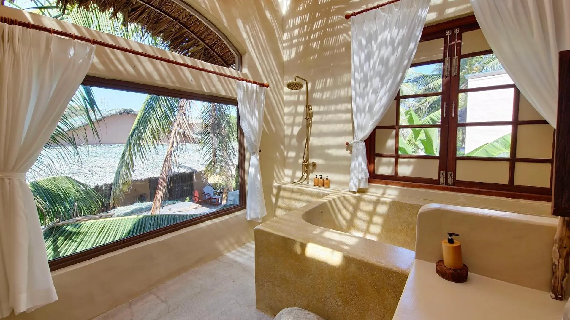Hotel Red Sands Mui Ne Phan Thiết