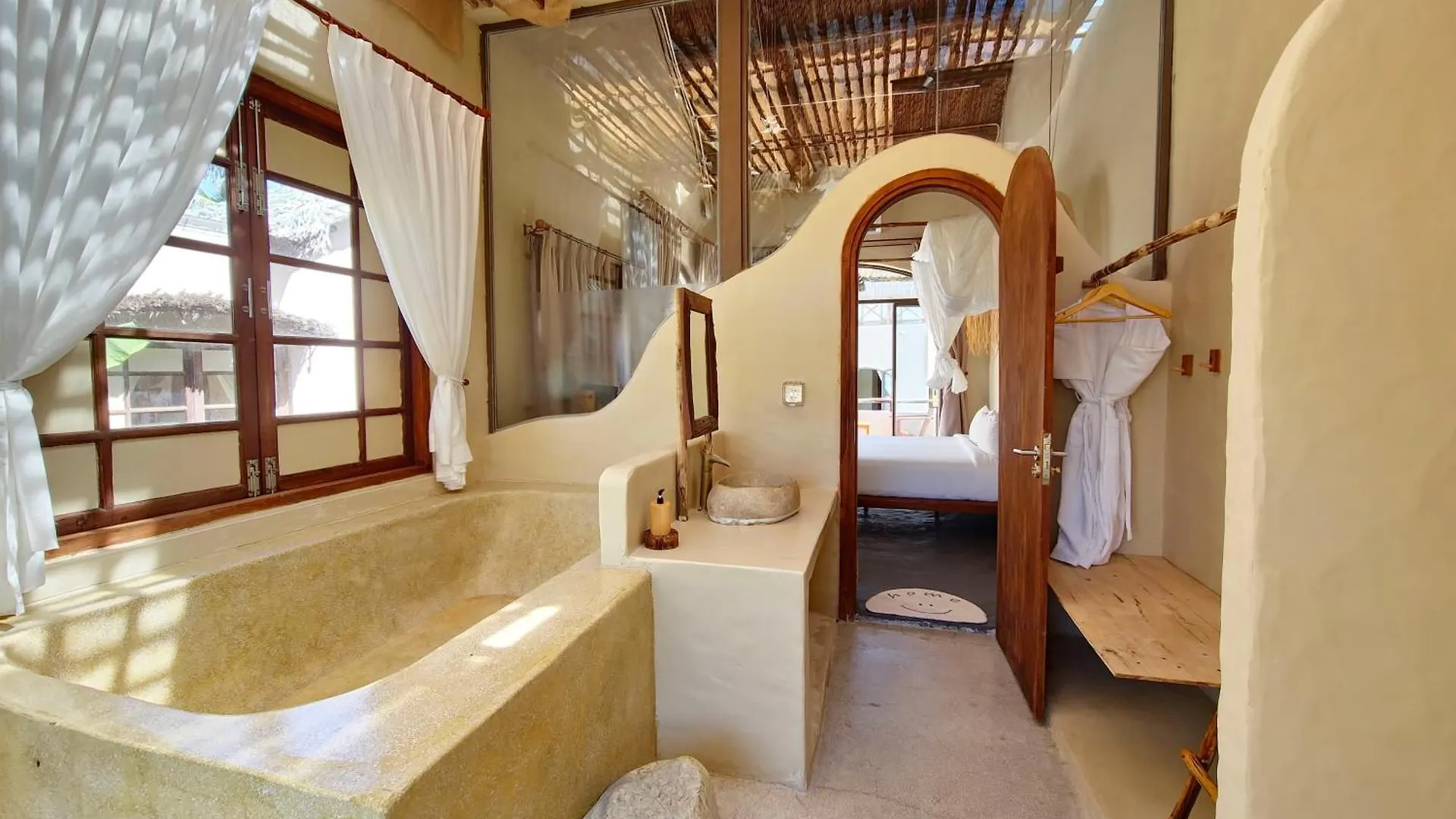 Red Sands Mui Ne Phan Thiết 3*,